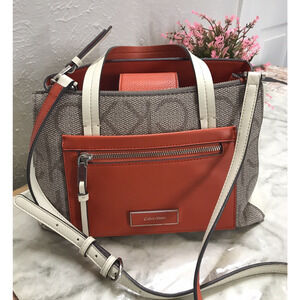 Calvin Klein 2 In 1 Crossbody HandBag W/Detachable Purse Multicolor Many Pockets